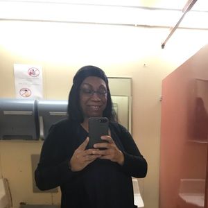 Meet your Posher, Yvette